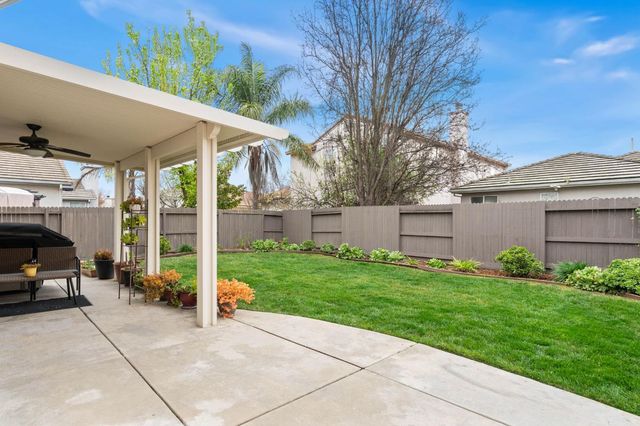 2136 Catherwood Way, Sacramento, CA 95835