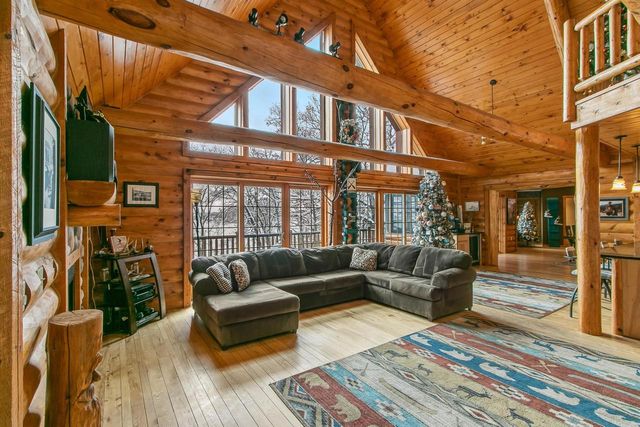 N8434 County Road O, Wisconsin Dells, WI 53965