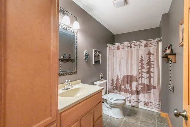 N8434 County Road O, Wisconsin Dells, WI 53965