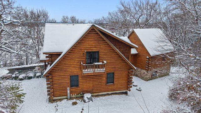 N8434 County Road O, Wisconsin Dells, WI 53965