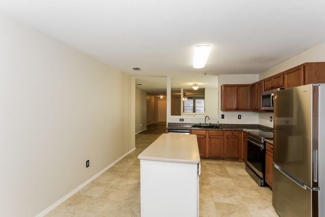 1413 Erin Drive, Burleson, TX 76028