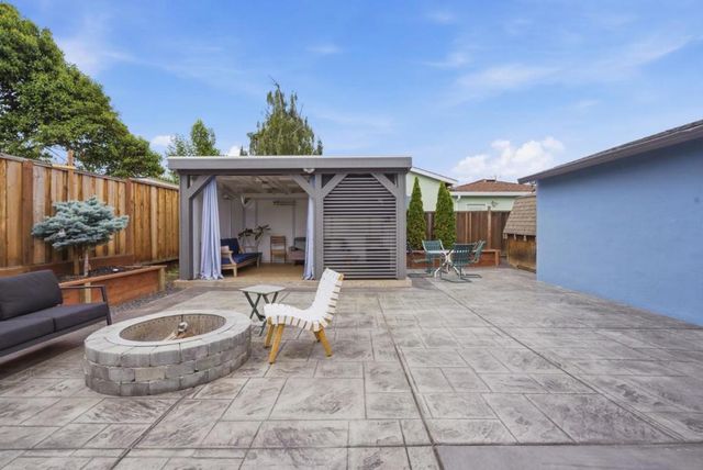1204 Mcfarlane Lane, Hayward, CA 94544