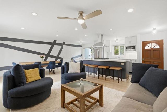 1204 Mcfarlane Lane, Hayward, CA 94544