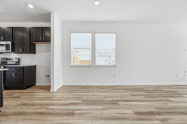 6000 Swedish Farms TER, Del Valle, TX 78617