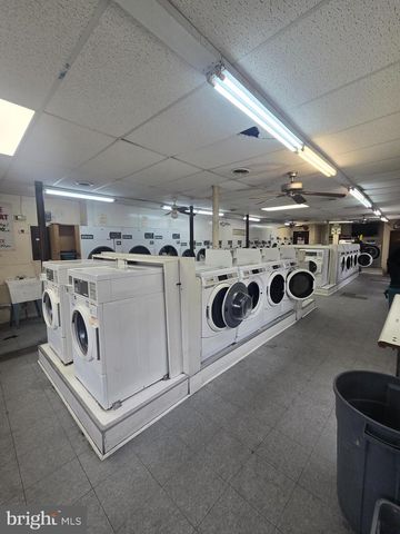 749 CHESTNUT ST, Reading, PA 19602