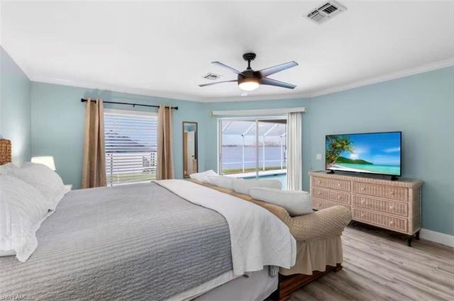 5701 Riverside DR, Cape Coral, FL 33904