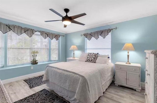 5701 Riverside DR, Cape Coral, FL 33904