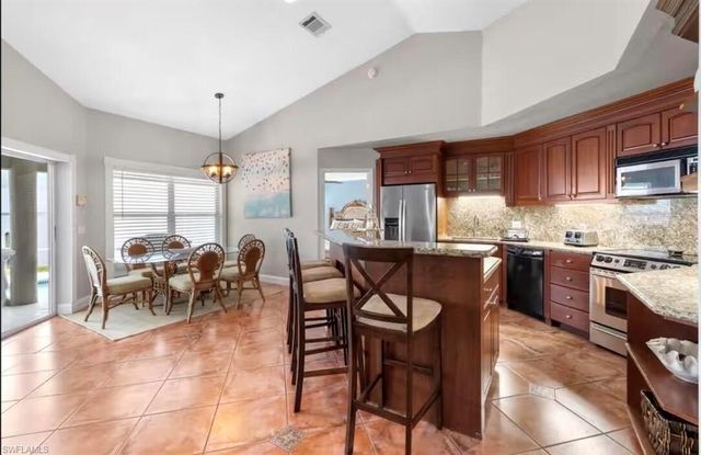 5701 Riverside DR, Cape Coral, FL 33904