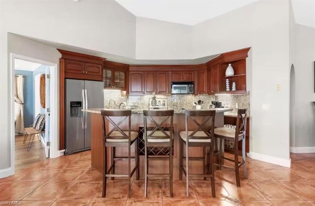 5701 Riverside DR, Cape Coral, FL 33904