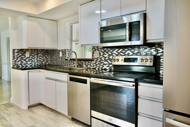 3404 Barton Road, Pompano Beach, FL 33062