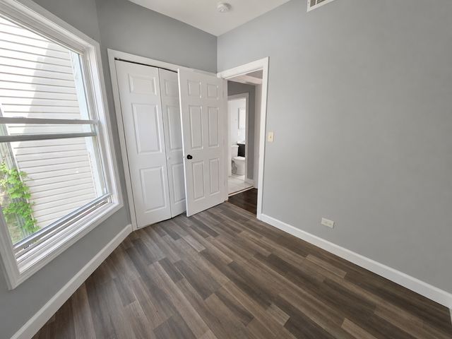5020 W OHIO Street, Chicago, IL 60644