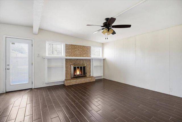 2706 68th Street, Lubbock, TX 79413