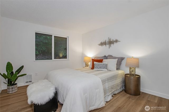 13674 Dolly Varden Lane NW, Bremerton, WA 98312