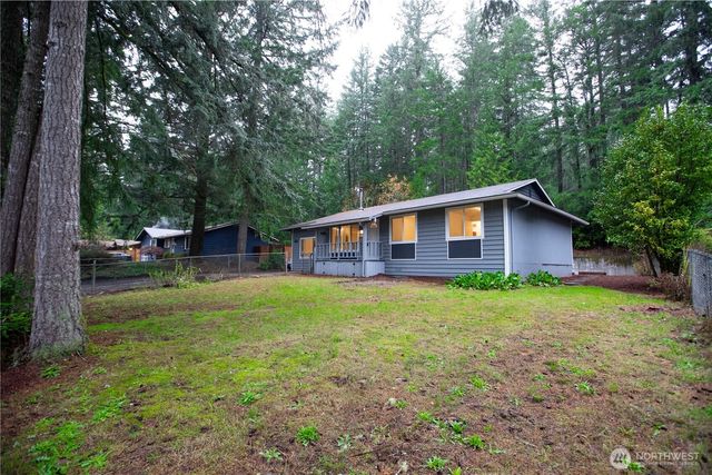 13674 Dolly Varden Lane NW, Bremerton, WA 98312