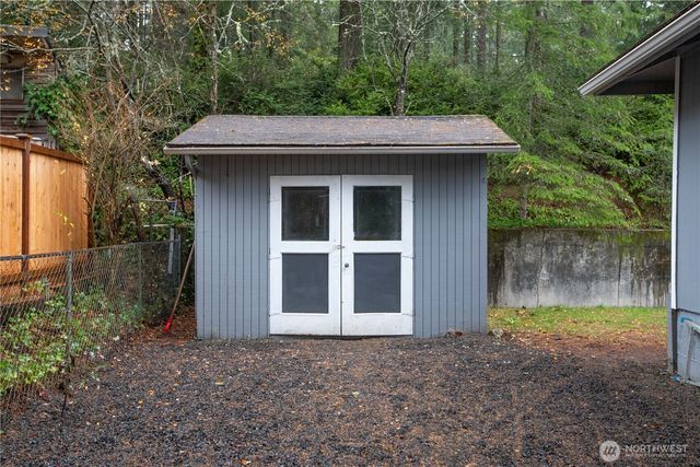 13674 Dolly Varden Lane NW, Bremerton, WA 98312