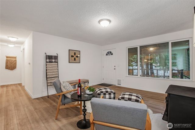 13674 Dolly Varden Lane NW, Bremerton, WA 98312