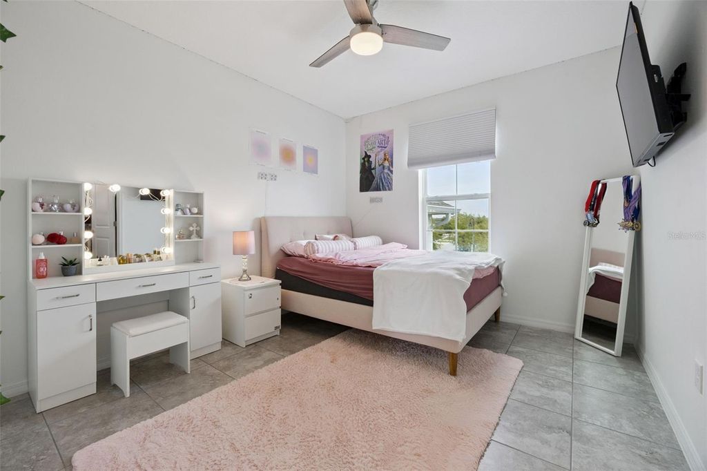 Image 35 of property listing at 15432 GILLIGAN COURT, Winter Garden, FL 34787