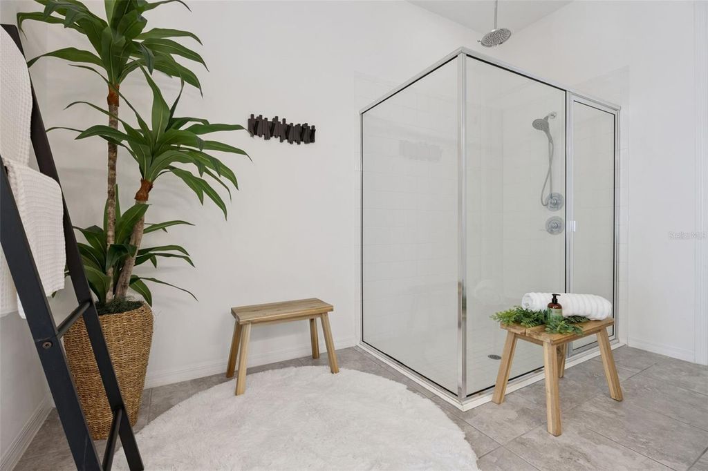 Image 41 of property listing at 15432 GILLIGAN COURT, Winter Garden, FL 34787