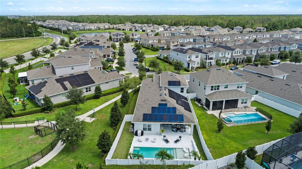 Image 55 of property listing at 15432 GILLIGAN COURT, Winter Garden, FL 34787