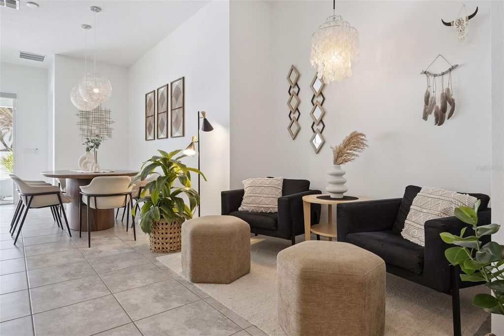 Image 10 of property listing at 15432 GILLIGAN COURT, Winter Garden, FL 34787