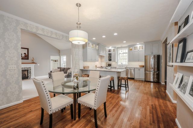 1 Greenfield Parkway, Bedford, NH 03110