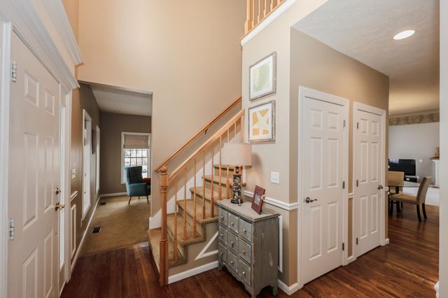 1 Greenfield Parkway, Bedford, NH 03110