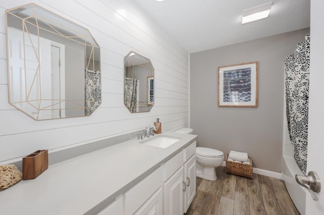 1 Greenfield Parkway, Bedford, NH 03110