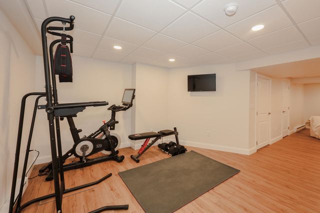 1 Greenfield Parkway, Bedford, NH 03110