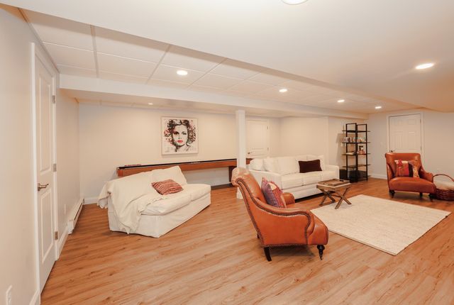 1 Greenfield Parkway, Bedford, NH 03110
