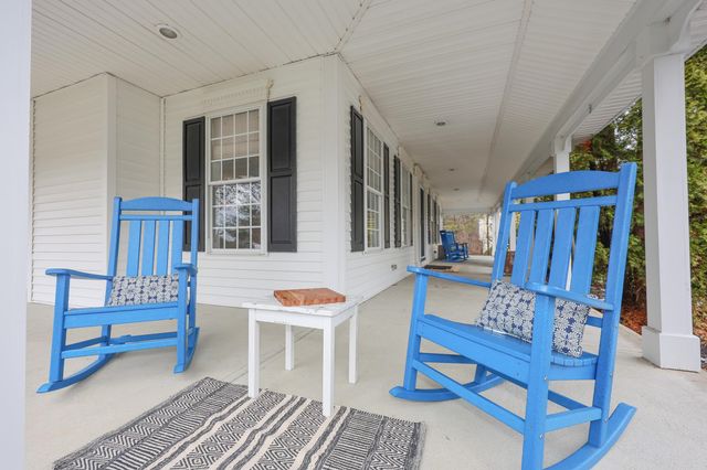 1 Greenfield Parkway, Bedford, NH 03110