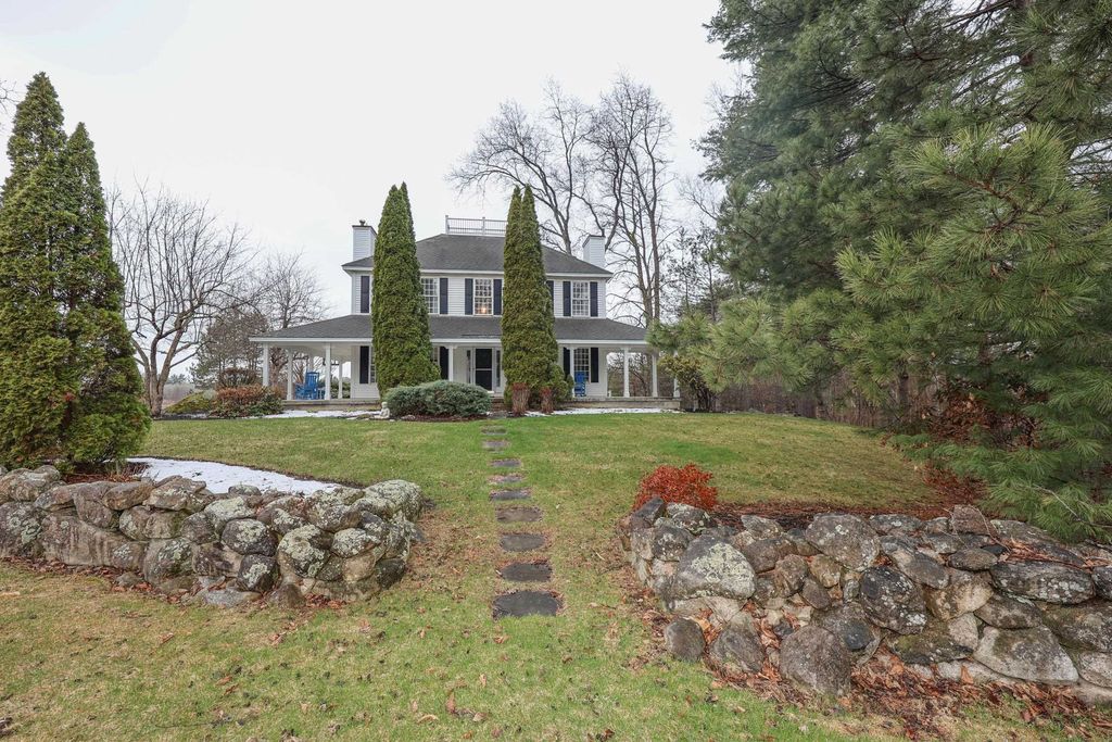 1 Greenfield Parkway, Bedford, NH 03110