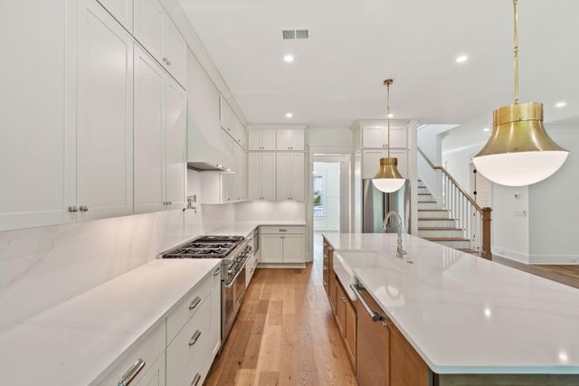 1278 W Vagabond, Mount Pleasant, SC 29464