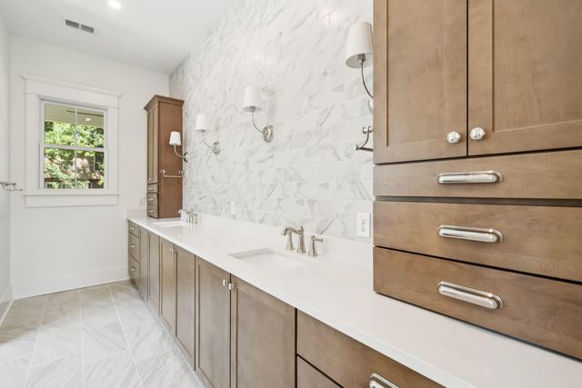 1278 W Vagabond, Mount Pleasant, SC 29464