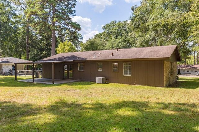 107 Eastwood Place, Lufkin, TX 75901