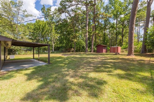 107 Eastwood Place, Lufkin, TX 75901