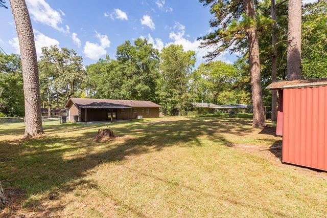 107 Eastwood Place, Lufkin, TX 75901