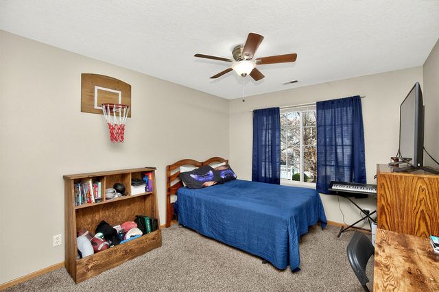 1400 S 52nd Street 33, West Des Moines, IA 50265