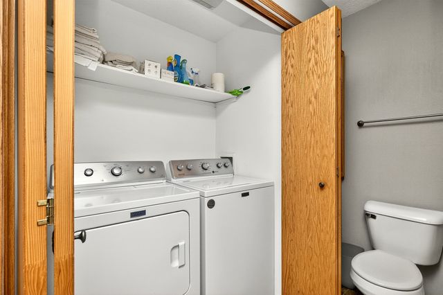 1400 S 52nd Street 33, West Des Moines, IA 50265