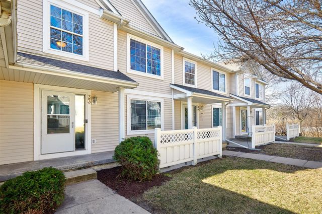 1400 S 52nd Street 33, West Des Moines, IA 50265