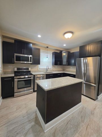12019 S Perry Avenue, Chicago, IL 60628