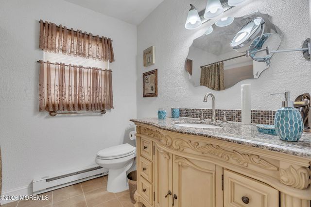 821B Balmoral Court, Lakewood, NJ 08701