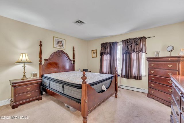 821B Balmoral Court, Lakewood, NJ 08701