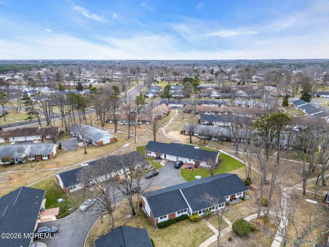 821B Balmoral Court, Lakewood, NJ 08701