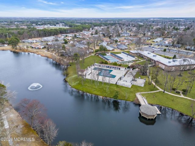 821B Balmoral Court, Lakewood, NJ 08701