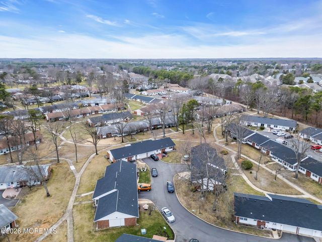 821B Balmoral Court, Lakewood, NJ 08701