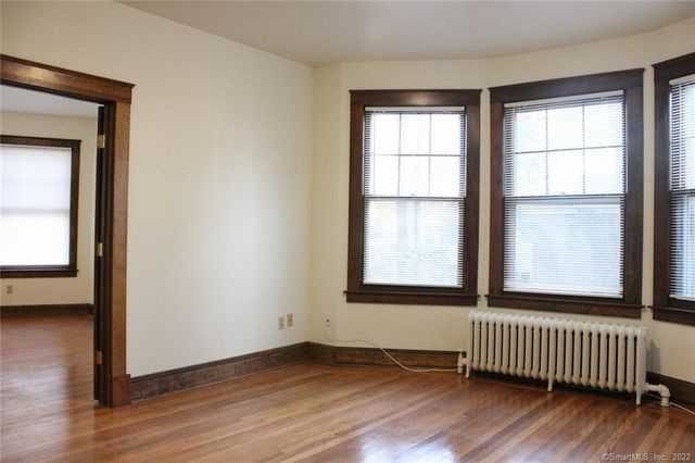 16 Woodland Street 1, New Haven, CT 06511