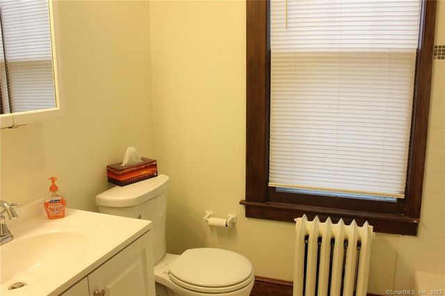 16 Woodland Street 1, New Haven, CT 06511