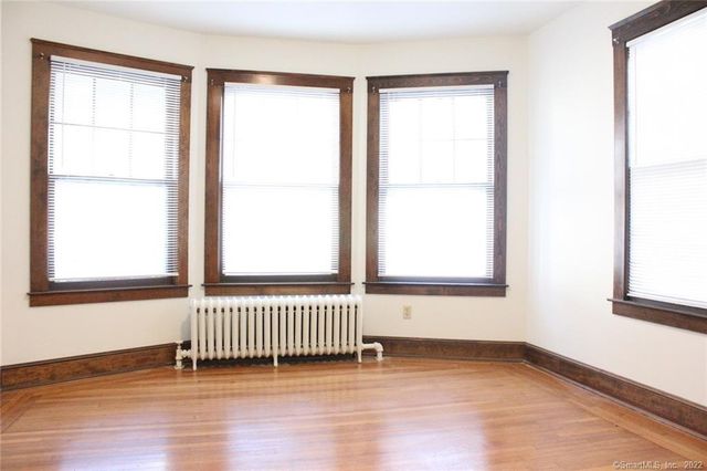 16 Woodland Street 1, New Haven, CT 06511