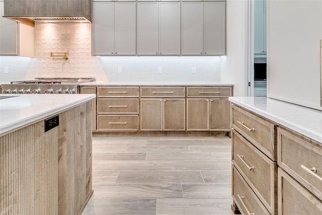 903 Trunci Circle, Newcastle, OK 73065