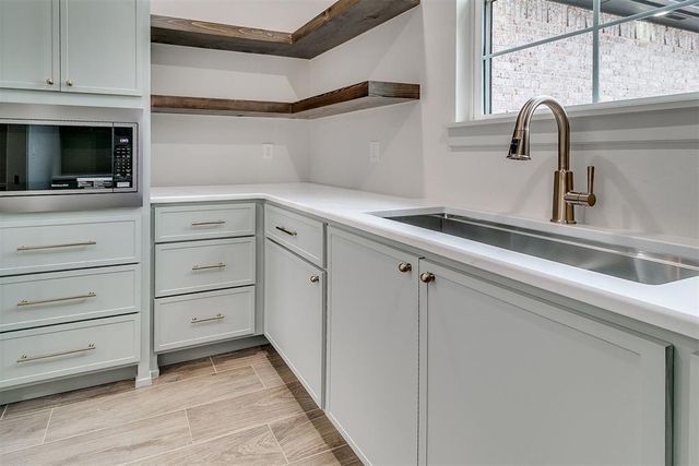 903 Trunci Circle, Newcastle, OK 73065